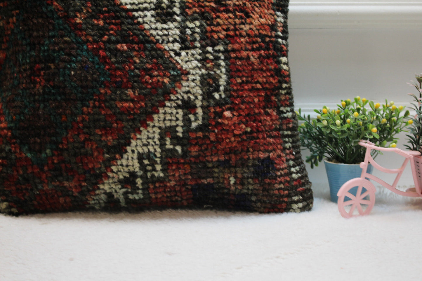 Handmade Turkish Rug Pillow Cover: Vintage Wool Throw Pillow (16x16 inc.)