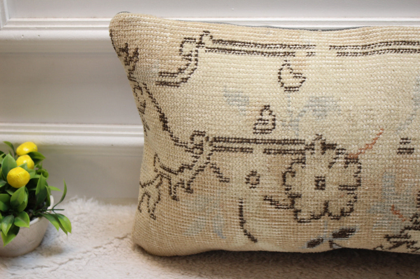 Beige Vintage Turkish Rug Lumbar Pillow Cover: Handmade Wool Pillow (12x24 in)