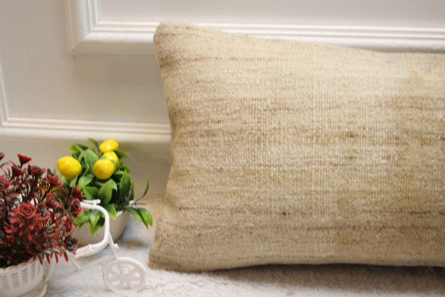 Beige Kilim Lumbar Pillow Cover: Vintage Woven Rug, 12x24 inch
