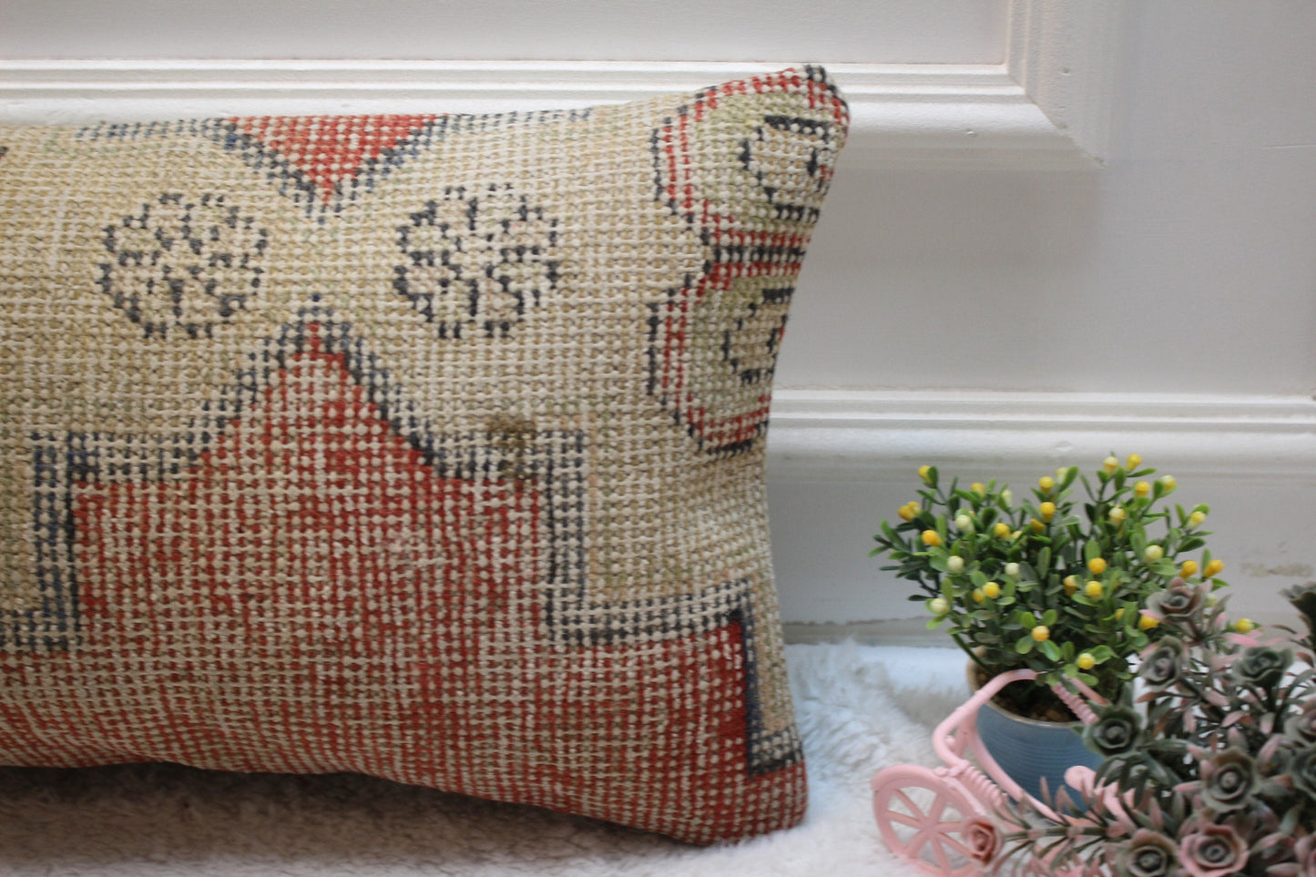 Handmade Wool Rug Pillow Cover: Vintage Anatolian Kilim Lumbar (12x24 in)