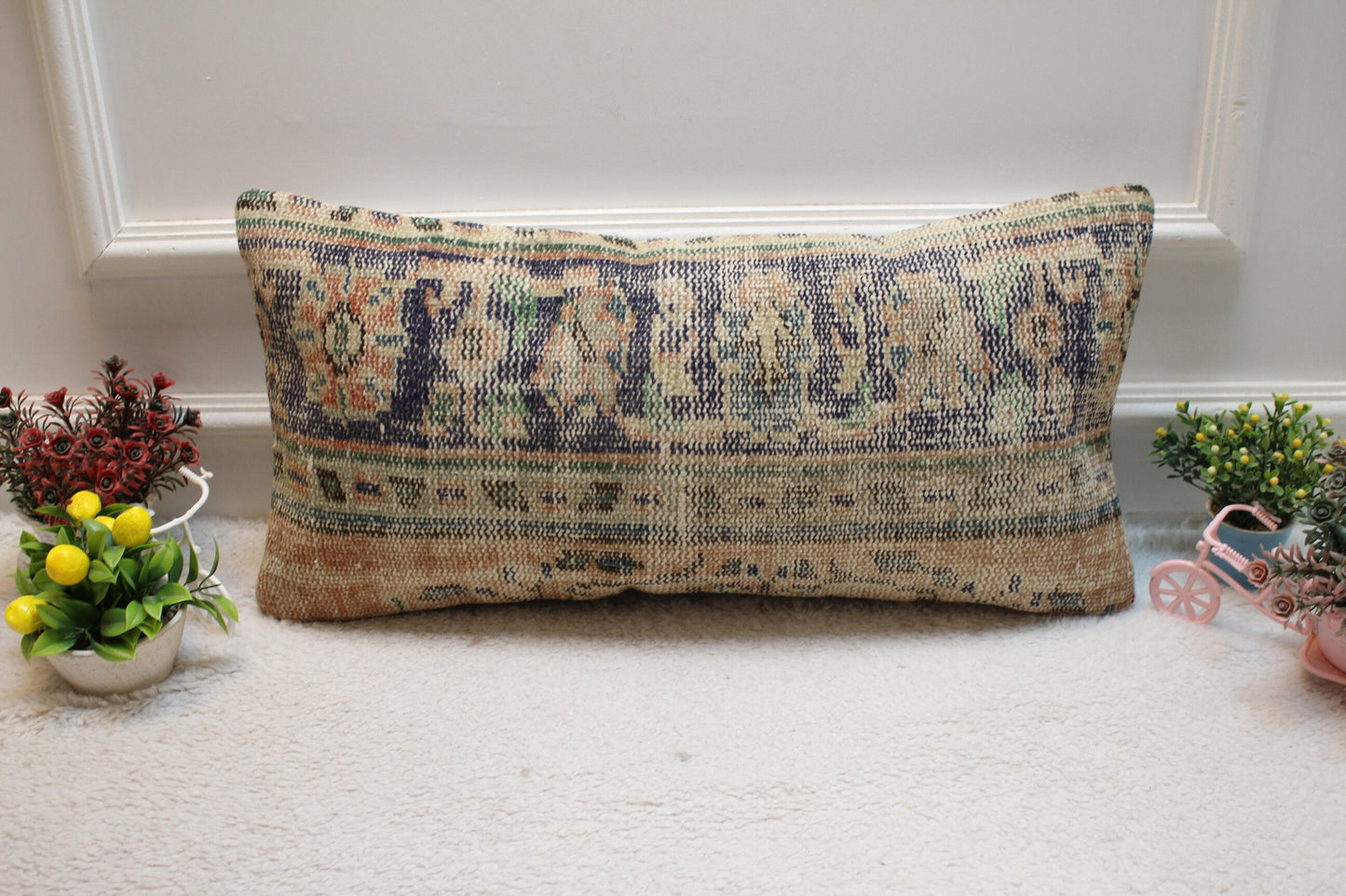 Floral Turkish Rug Pillow Cover: Handmade Vintage Lumbar Pillow (12x24 in)