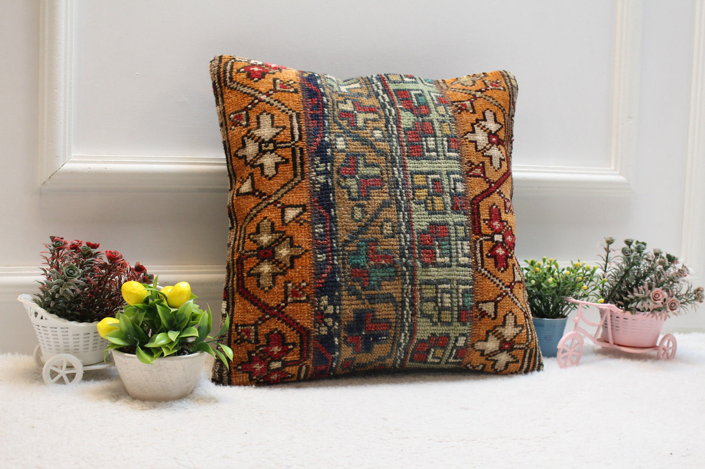 Geometric Kilim Pillow Cover: Vintage Turkish Rug, 16x16 inch