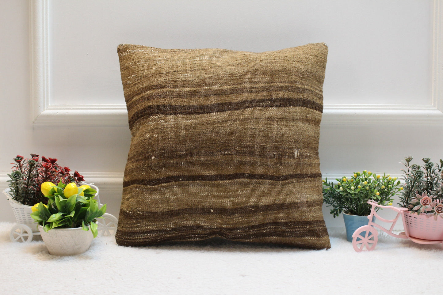 Handmade Brown Kilim Pillow Cover: Vintage Woven Rug, 16x16 inch