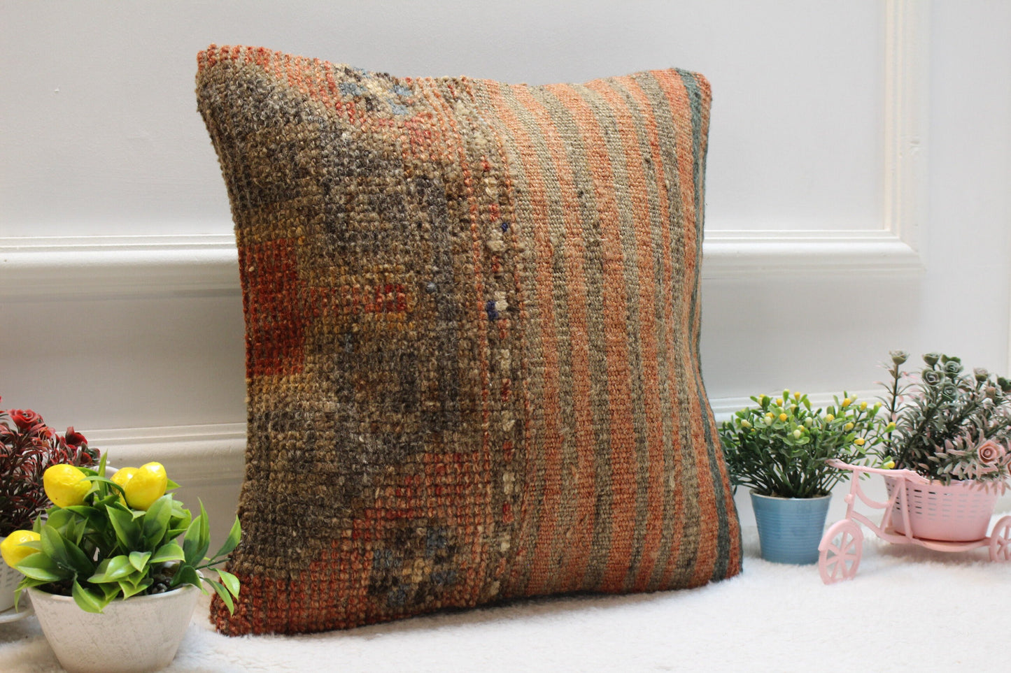 Handmade Kilim Pillow Cover: Vintage Upcycled Wool, 16x16 inch