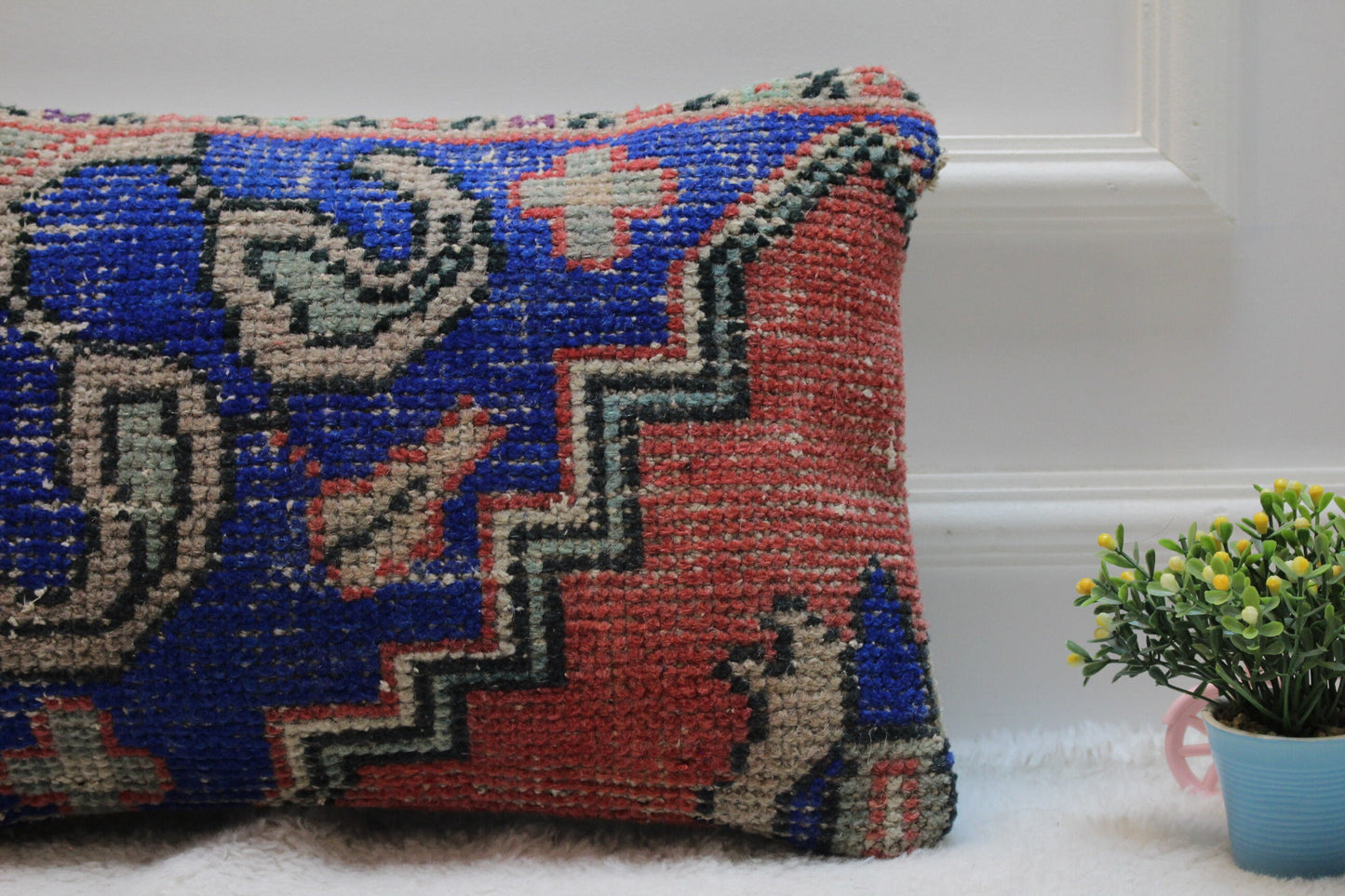 Handmade Turkish Rug Lumbar Pillow Cover: Vintage Woven Wool (12x20 in)