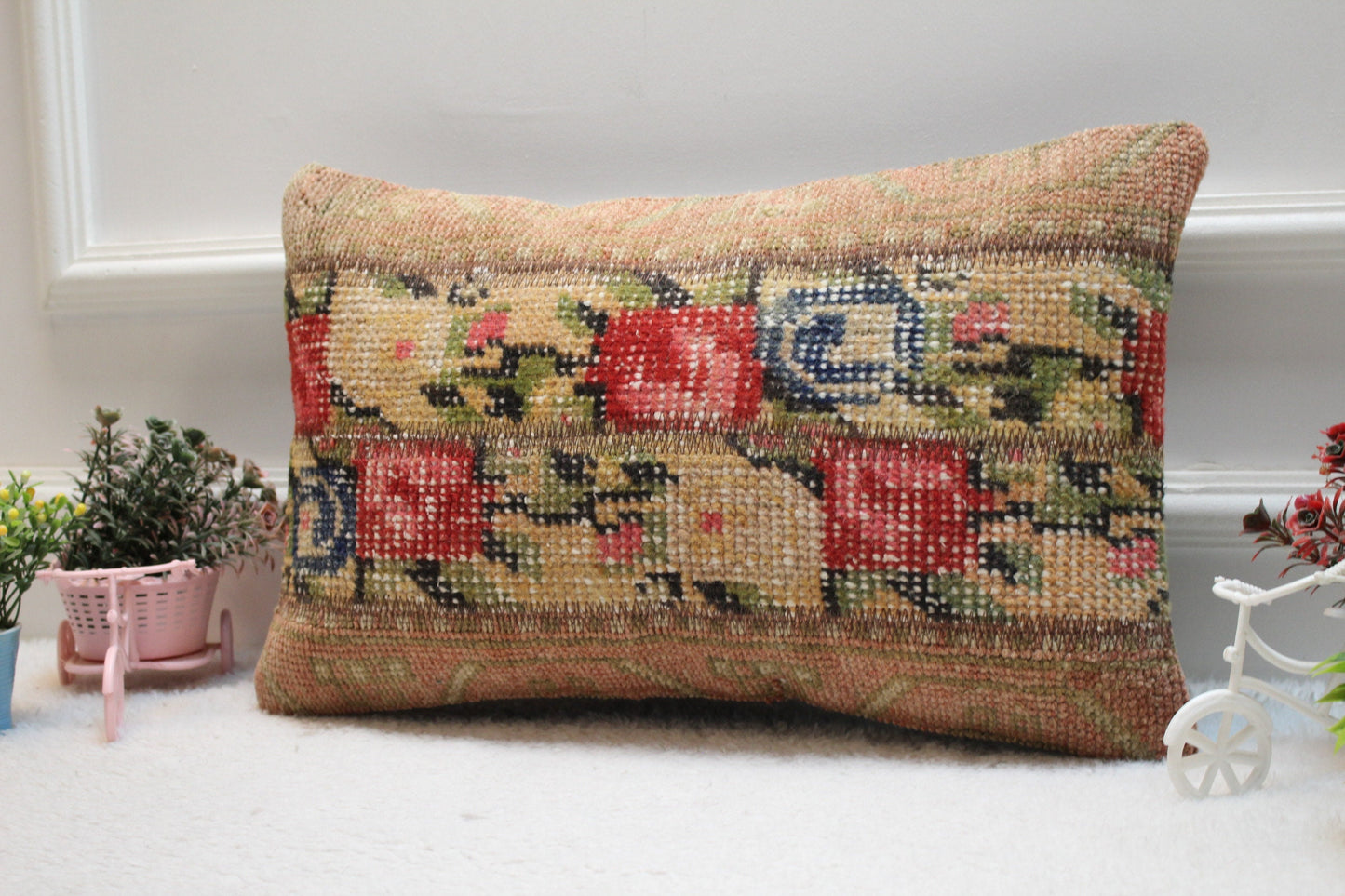 Red Turkish Rug Lumbar Pillow Cover: Vintage Woven Wool, 12x20 inc