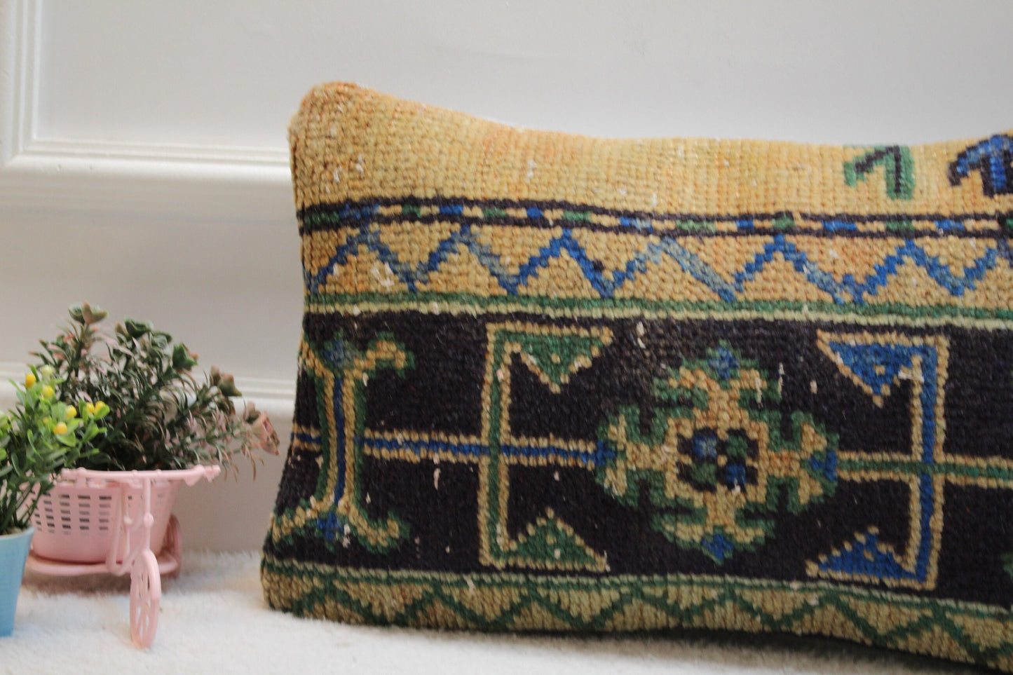 Geometric Kilim Lumbar Pillow Cover: Upcycled Turkish Rug, 12x20 inc