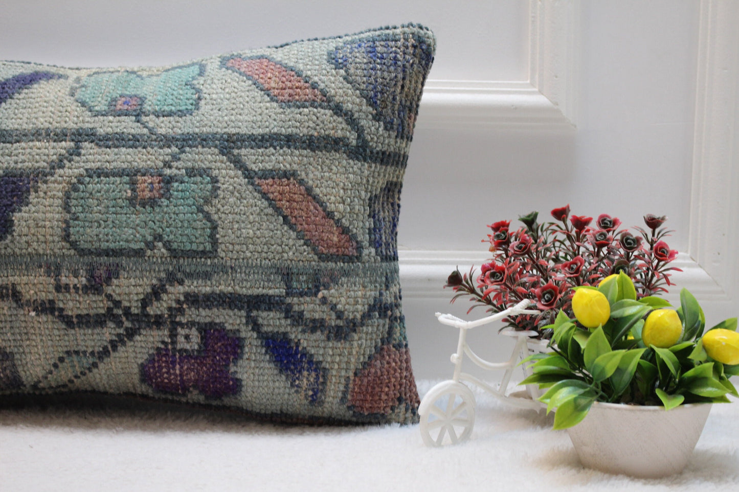 12x20 Lumbar Pillow Cover: Vintage Turkish Rug, Organic Wool