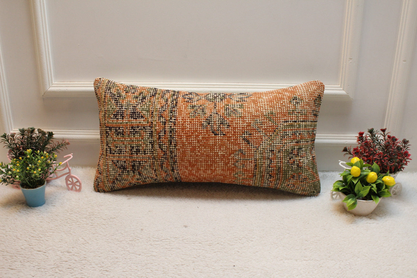 Handmade Wool Turkish Lumbar Pillow Cover: Geometric Rug Design (12x24 in)