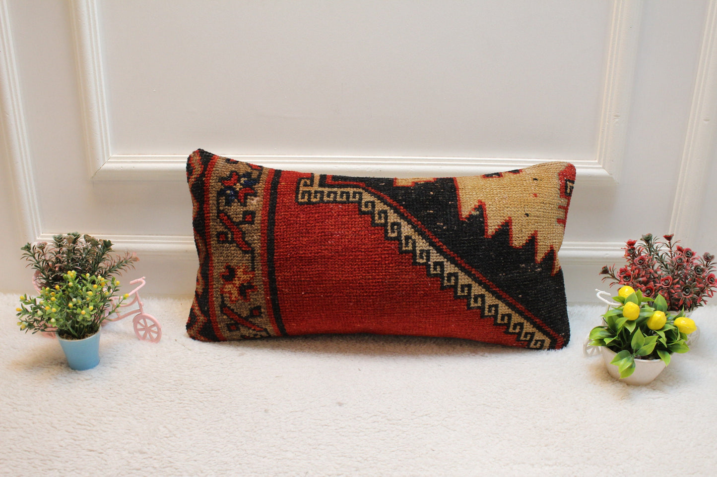 Handmade Turkish Kilim Lumbar Pillow Cover: Red, Black, Beige (12x24 inch)