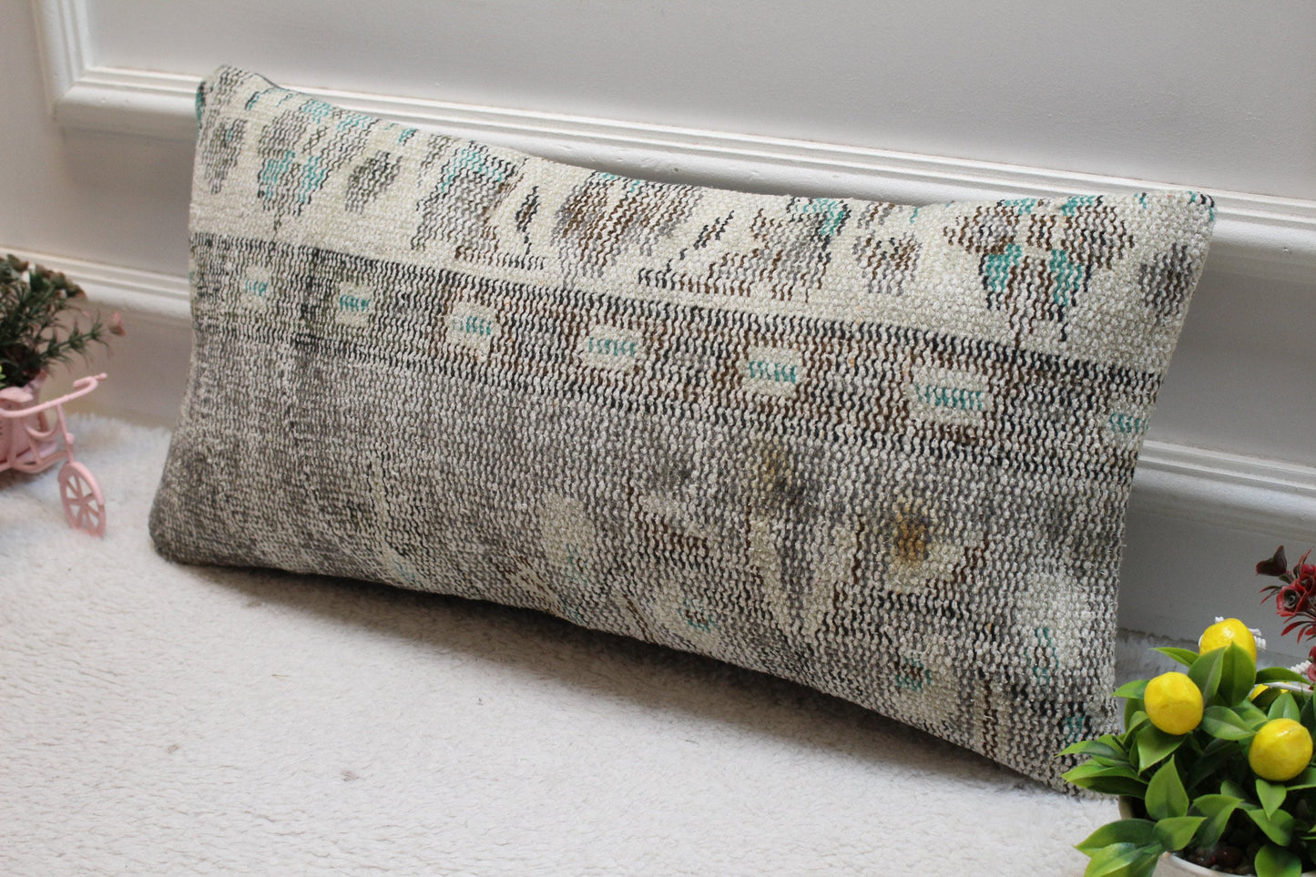 Gray Vintage Turkish Rug Lumbar Pillow Cover: 12x24 inc Wool Kilim