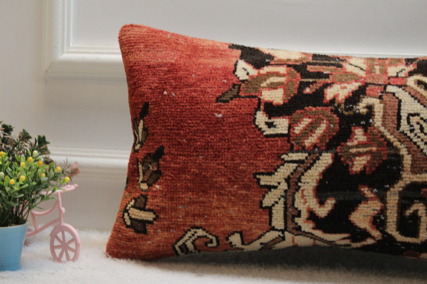 Handmade Red & Black Turkish Rug Lumbar Pillow Cover (12x24 in)