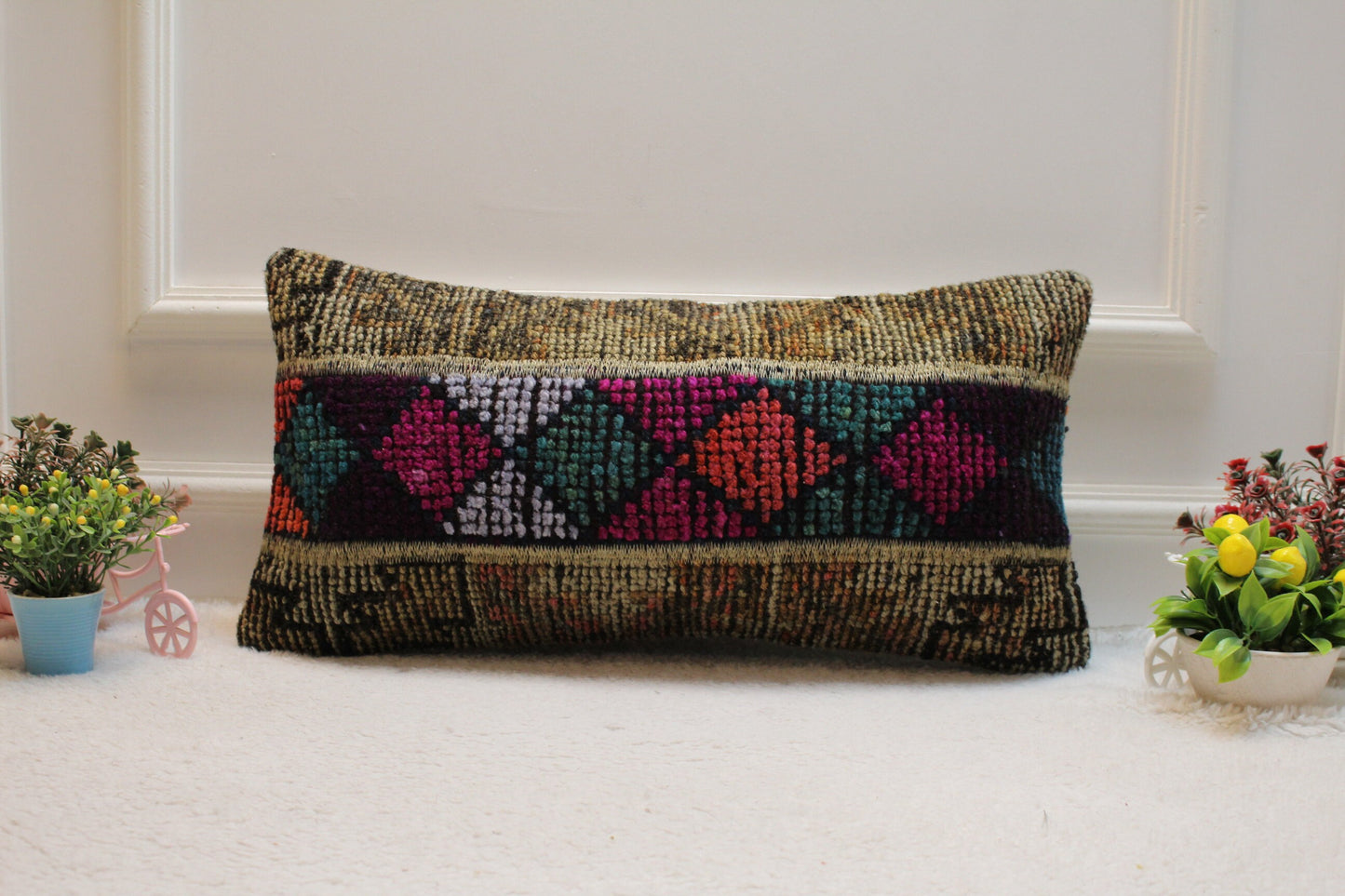 Hand Knotted Turkish Rug Pillow: Lumbar Wool Pillow Cover (12x24 inc)