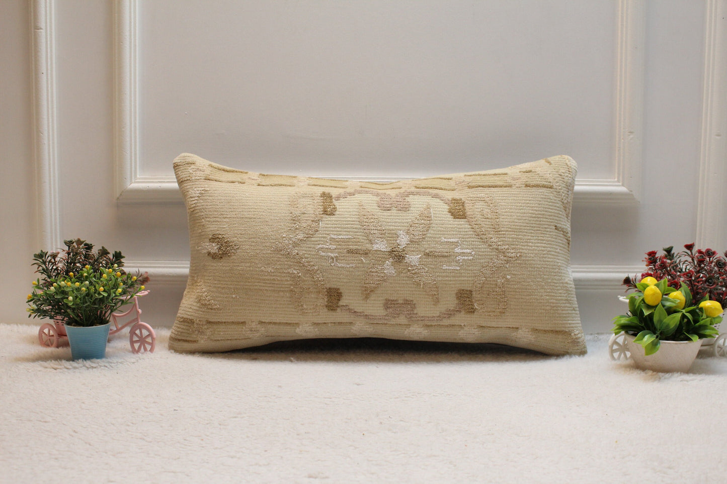 Handmade Beige Kilim Lumbar Pillow Cover: Floral Woven Rug, 12x24 inc