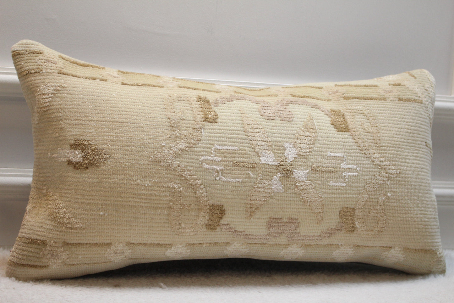 Handmade Beige Kilim Lumbar Pillow Cover: Floral Woven Rug, 12x24 inc