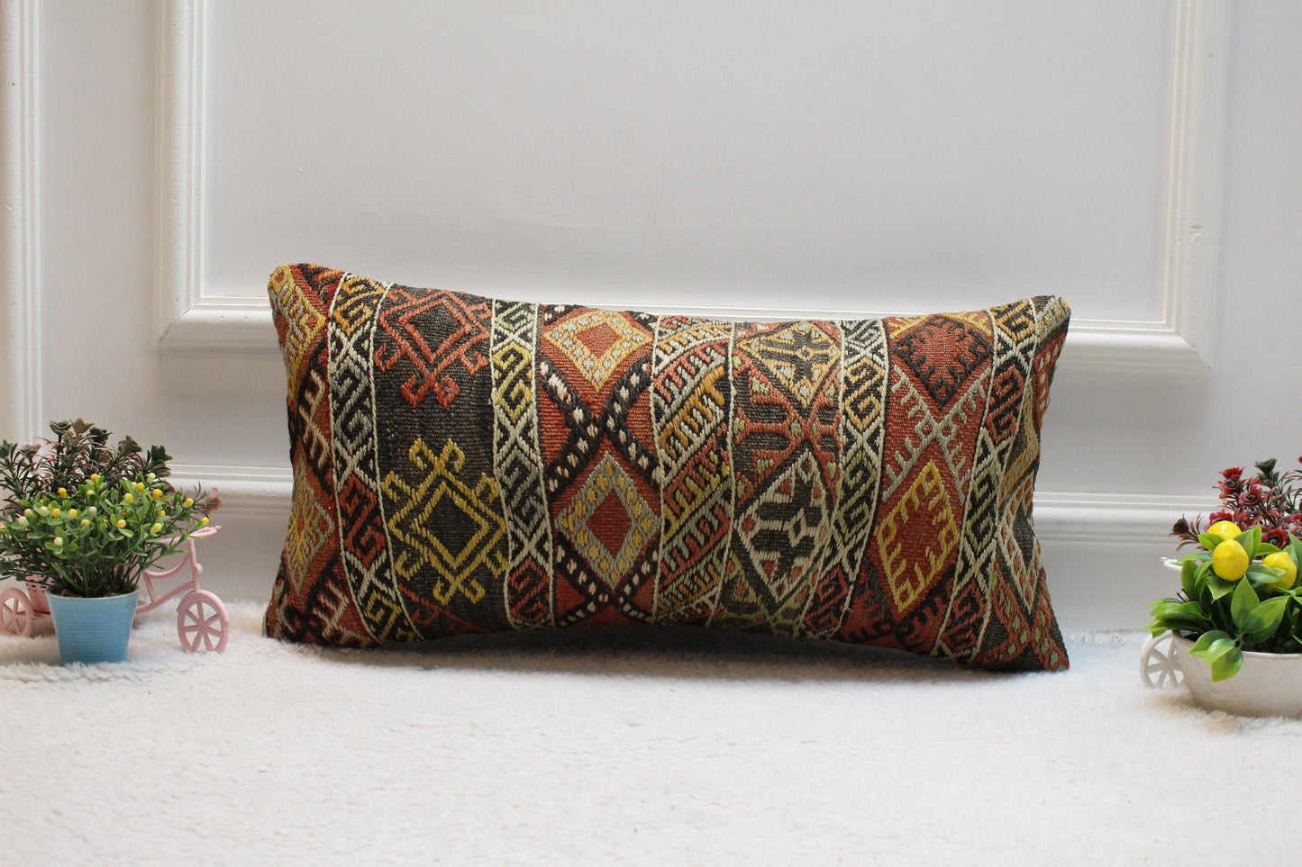 Handmade Wool Lumbar Pillow Cover: Turkish Kilim Rug, 12x24 inch