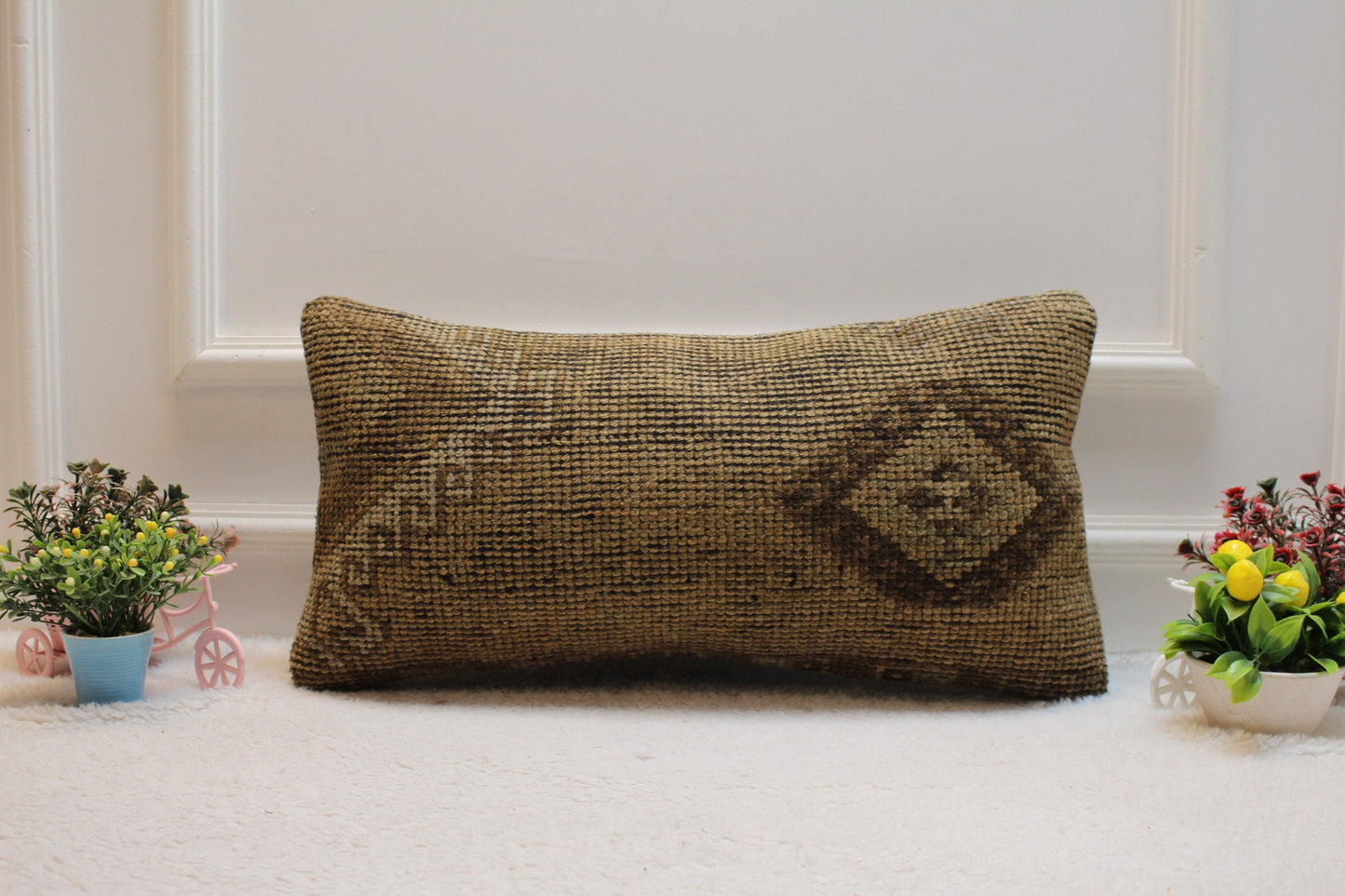 Brown Turkish Rug Lumbar Pillow Cover: Vintage Woven Design (12x24 in)