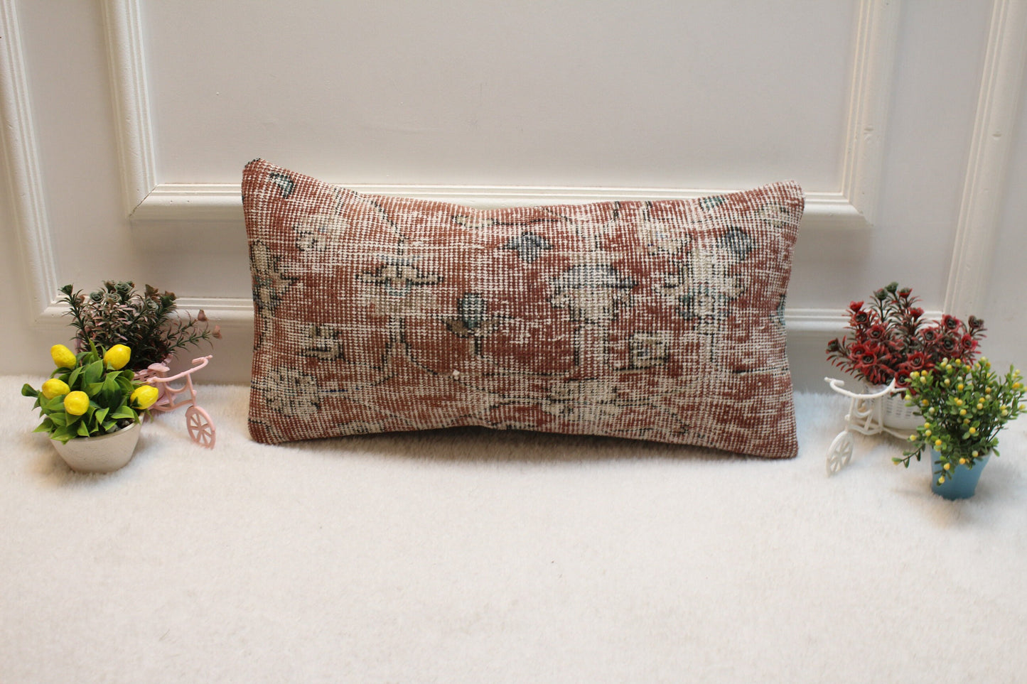 Handmade Lumbar Kilim Pillow Cover: Vintage Turkish Rug, 12x24 inch