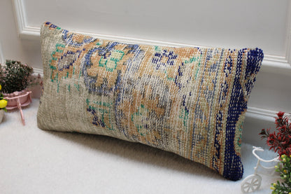 Floral Turkish Rug Lumbar Pillow Cover: Handmade Home Decor (12x24 in)