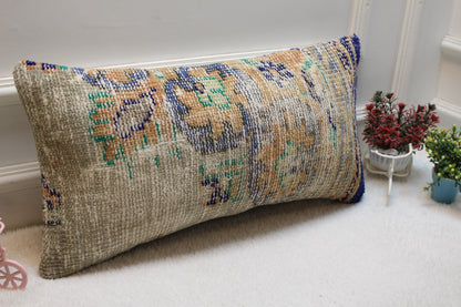 Floral Turkish Rug Lumbar Pillow Cover: Handmade Home Decor (12x24 in)