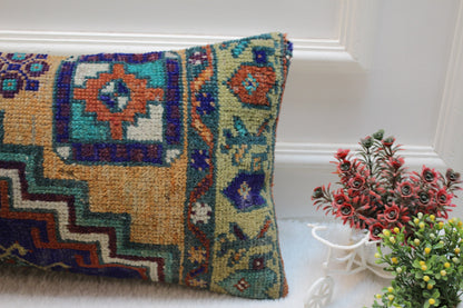 Handmade Lumbar Kilim Pillow Cover: Organic Wool Anatolian Design (12x24 inc)