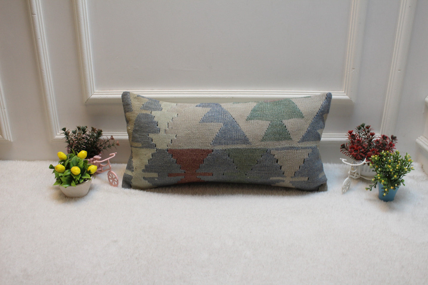 Handmade Lumbar Kilim Pillow Cover: Boho Decor (12x24 in)