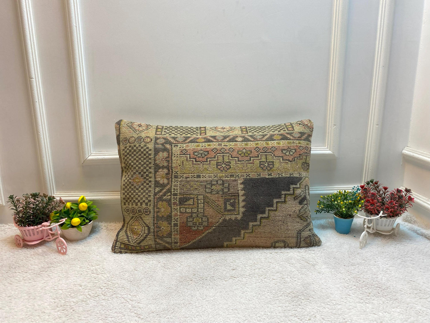 Geometric Turkish Rug Lumbar Pillow: Vintage Woven Wool (16x24 in)