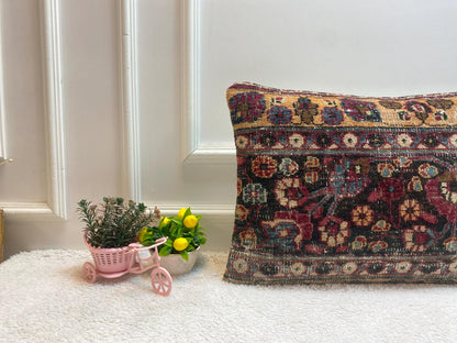 Floral Kilim Lumbar Pillow Cover: Handmade Wool Anatolian Rug (16x24 in)