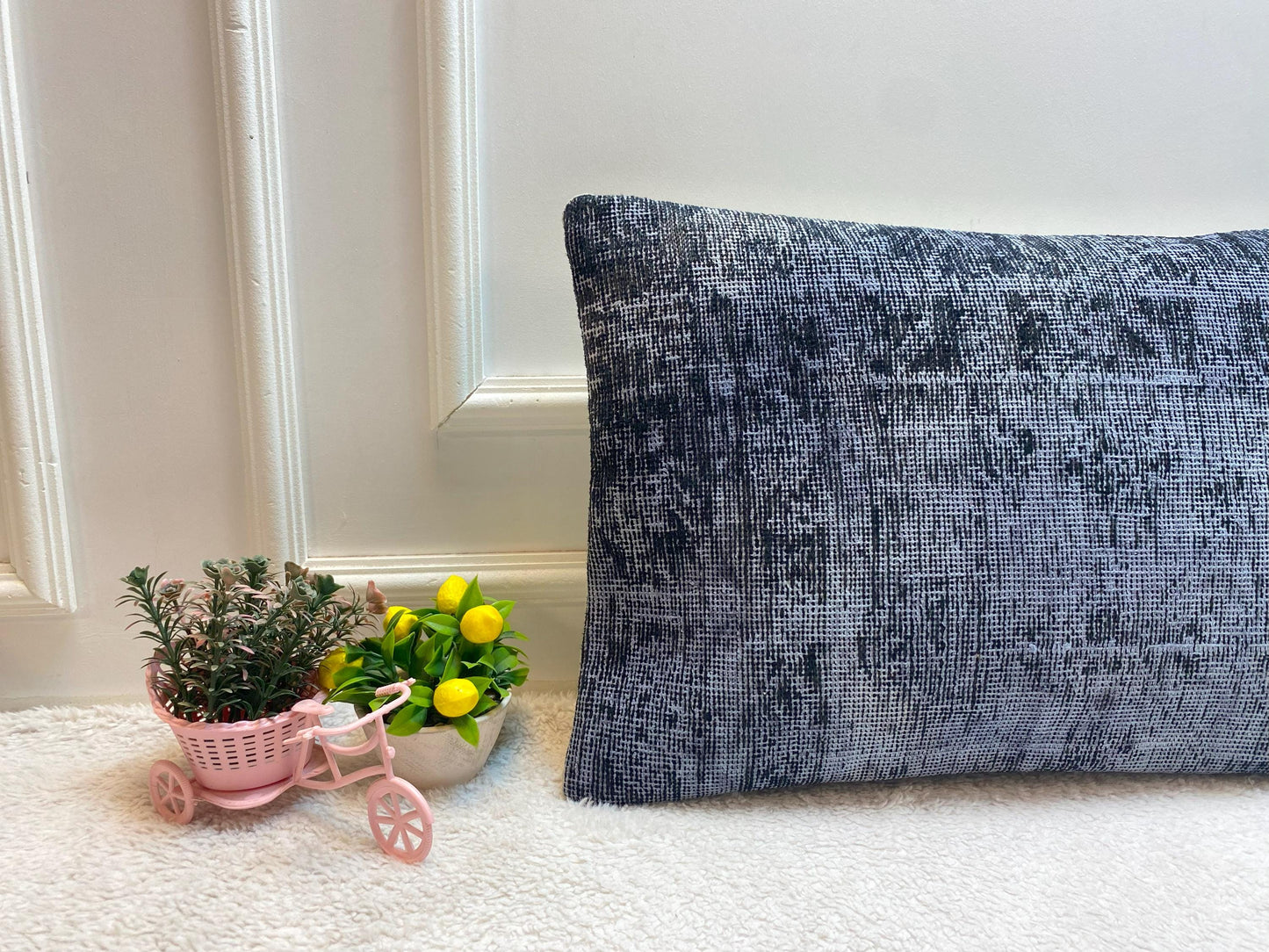 Handmade Gray Kilim Lumbar Pillow Cover: Upcycled Rug, 16x24 inch