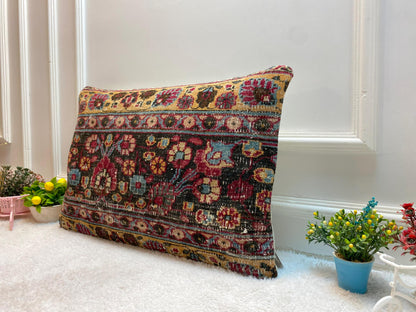 Floral Kilim Lumbar Pillow Cover: Handmade Wool Rug Pillow (16x24 in)