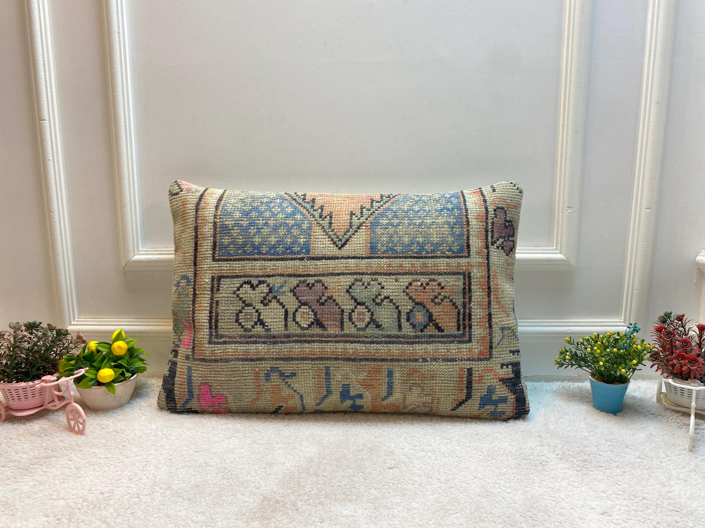 Floral Wool Lumbar Pillow Cover: Turkish Rug Pillow, 16x24 inch