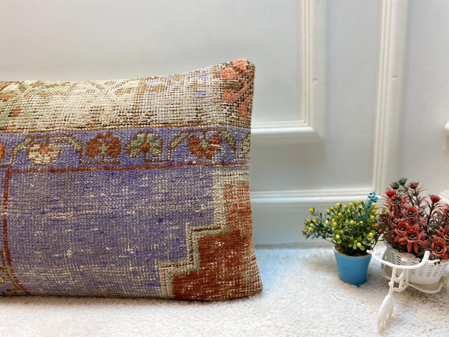 Vintage Turkish Rug Lumbar Pillow Cover: Handmade Kilim Pillow, 16x24 inch