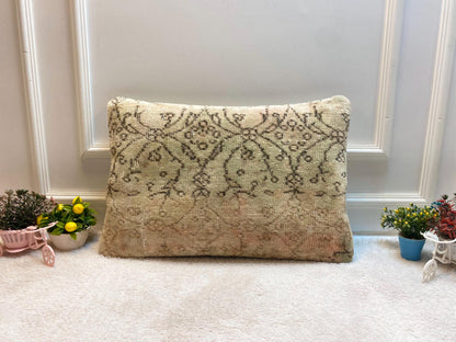 Handmade Lumbar Kilim Pillow Cover: Vintage Turkish Rug, 16x24 inch