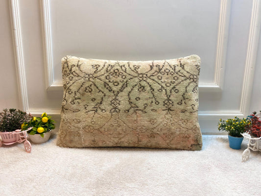 Handmade Lumbar Kilim Pillow Cover: Vintage Turkish Rug, 16x24 inch