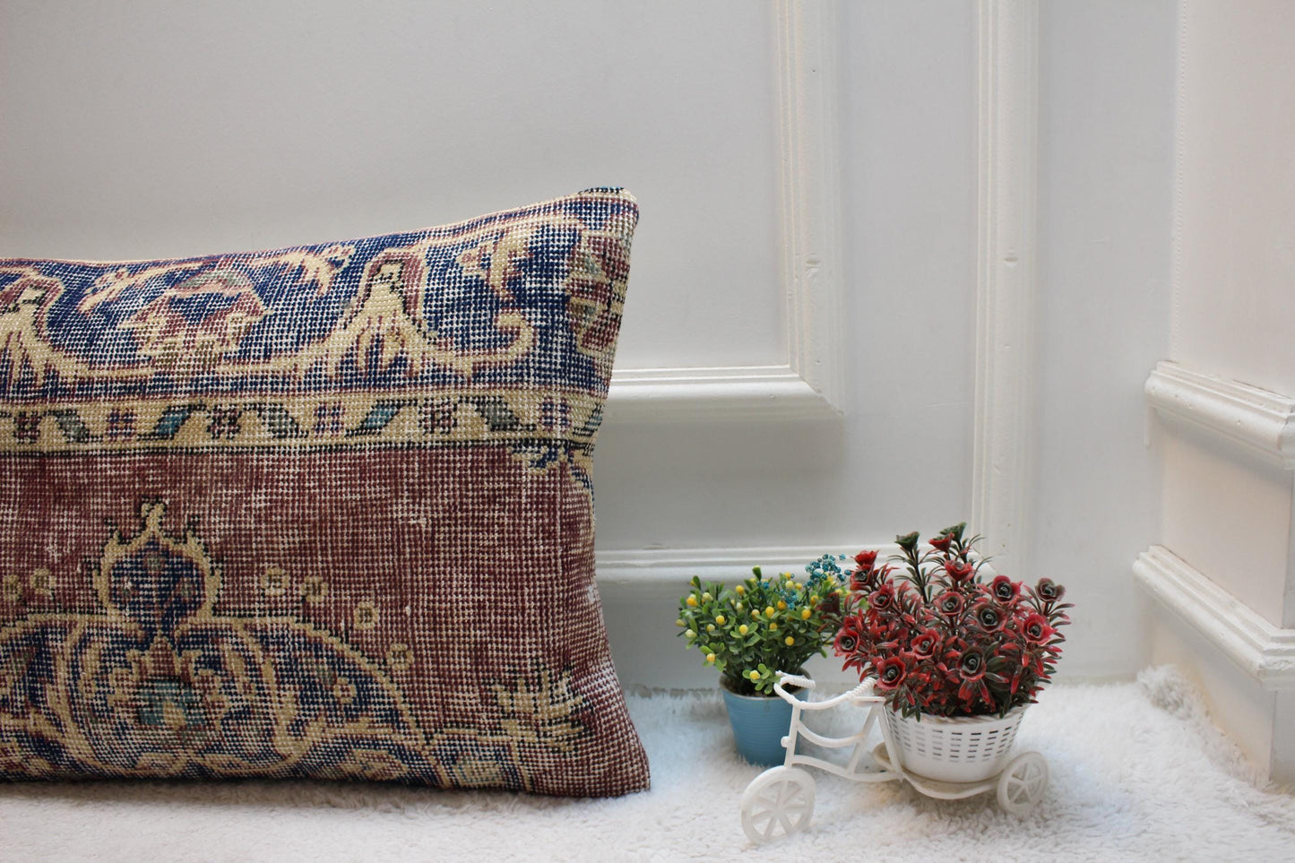 Handmade Turkish Kilim Pillow Cover: Upcycled Woven Rug, 16x24 inch