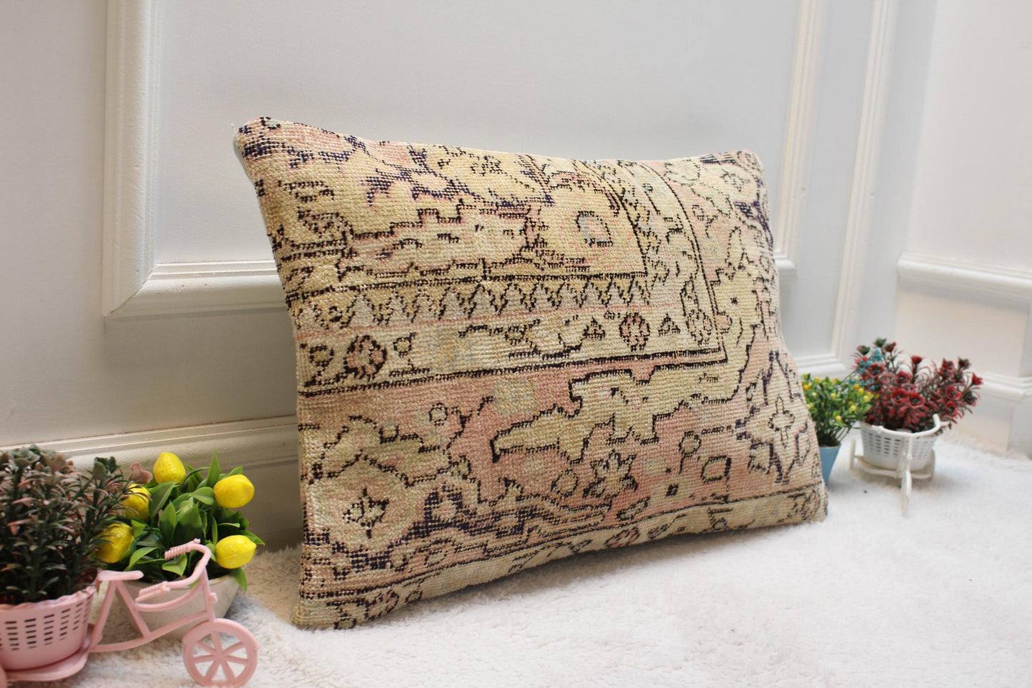 Handmade Kilim Lumbar Pillow Cover: Pink Beige Rug Pillow (16x24 in)