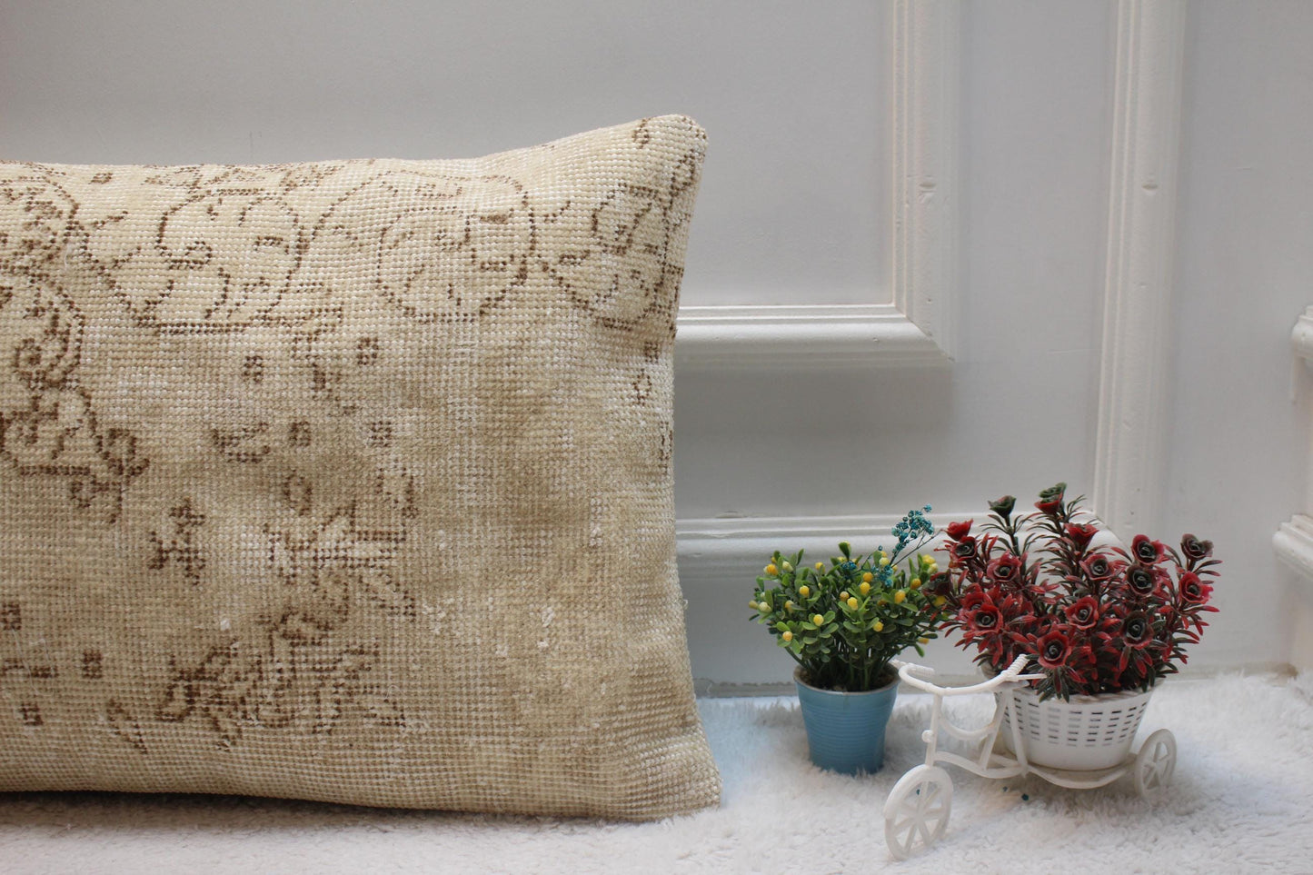 Handmade Beige Kilim Lumbar Pillow Cover: Upcycled Rug, 16x24 inch