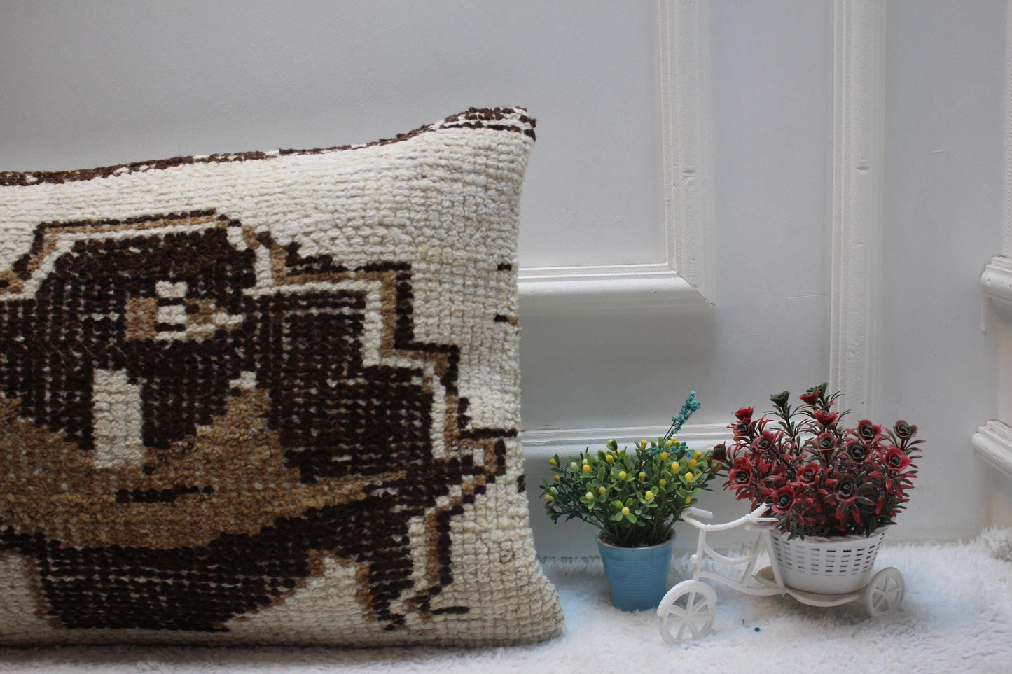 Handmade Kilim Lumbar Pillow Cover: Organic Wool Rug Pillow (16x24 inc)