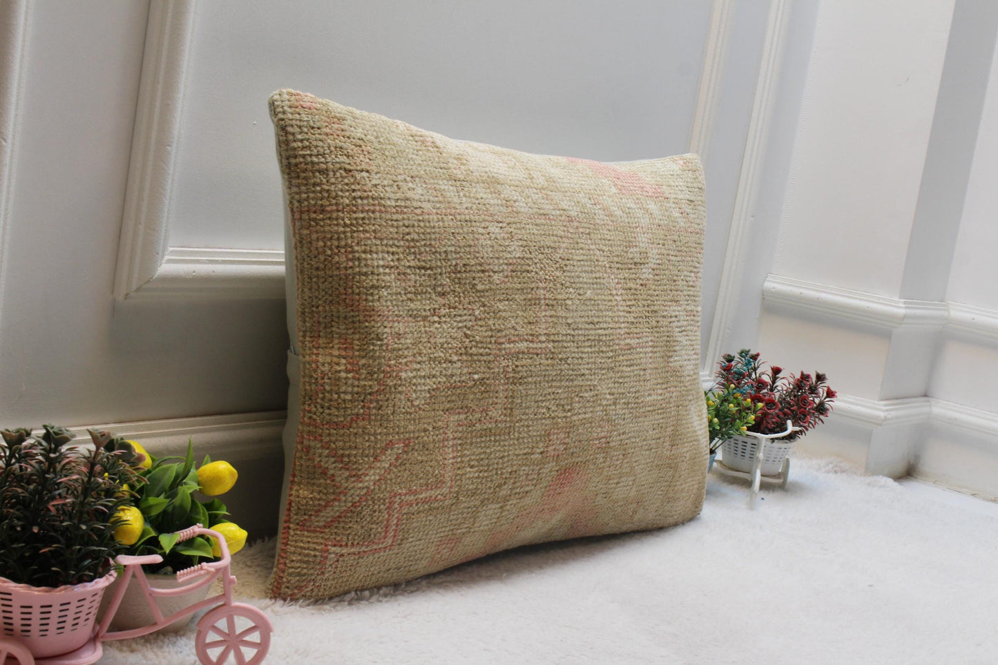 Handmade Brown Wool Lumbar Pillow Cover: Anatolian Rug Pillow (16x24 in)