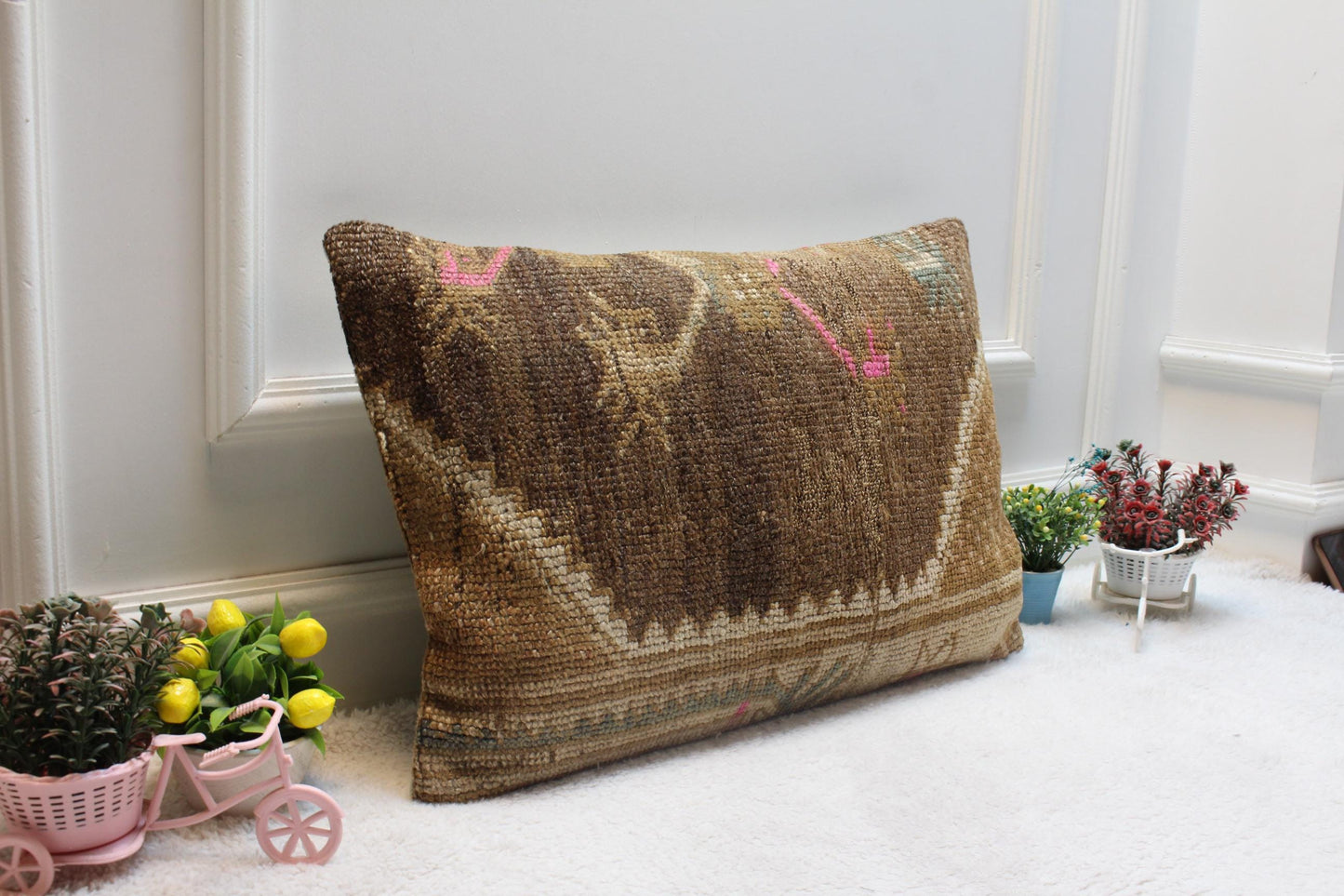 Handmade Kilim Lumbar Pillow Cover: Brown Rug Pillow (16x24 in)