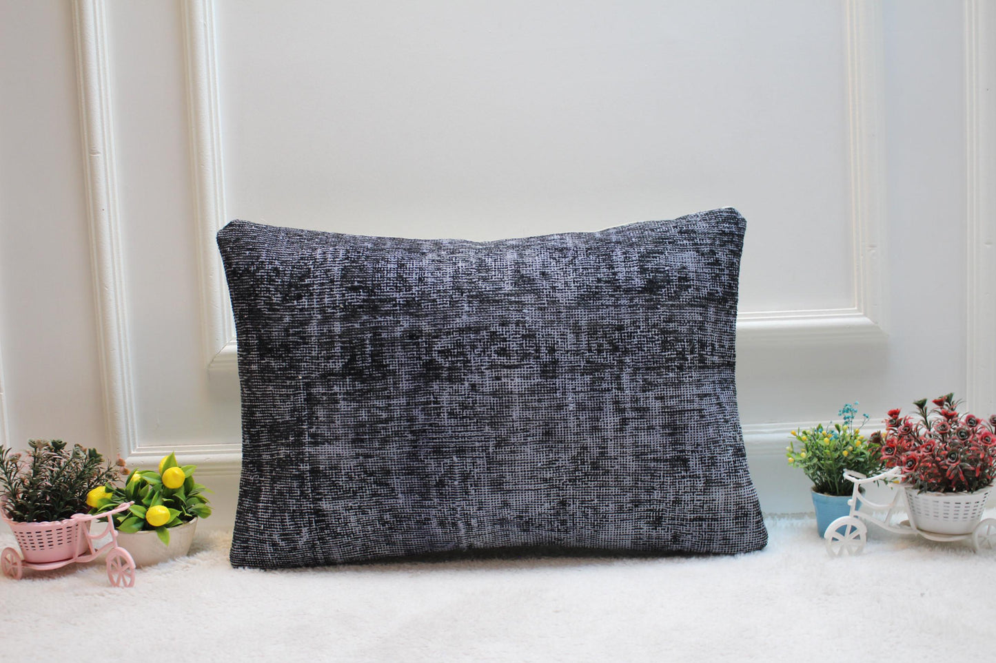 Gray Turkish Lumbar Pillow Cover: Vintage Rug Pillow, 16x24 inch