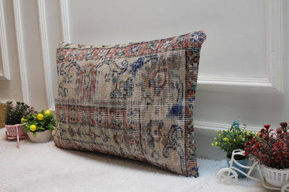 Handmade Wool Kilim Pillow Cover: Vintage Turkish Rug, 16x24 inch