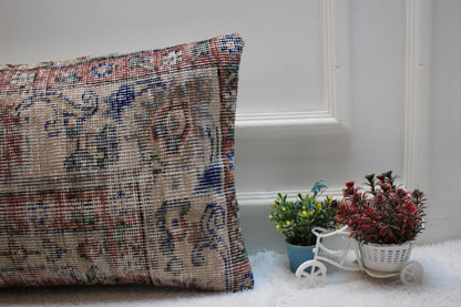 Handmade Wool Kilim Pillow Cover: Vintage Turkish Rug, 16x24 inch