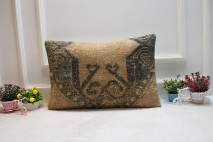 Handmade Turkish Rug Lumbar Pillow Cover: Organic Wool, Beige & Green (16x24 in)