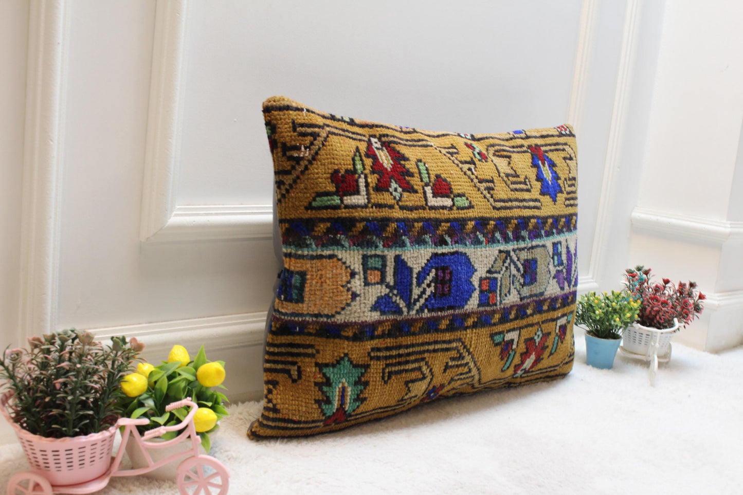 Handmade Kilim Pillow Cover: Beige & Blue Floral Rug Pillow (16x24 inc)