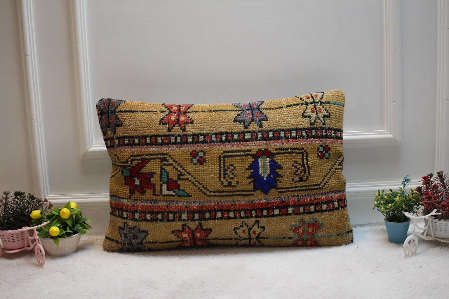 Handmade Wool Lumbar Pillow Cover: Upcycled Anatolian Rug, 16x24 inch