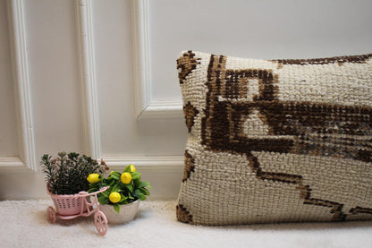 Vintage Kilim Lumbar Pillow Cover: White & Brown Organic Wool (16x24 in)