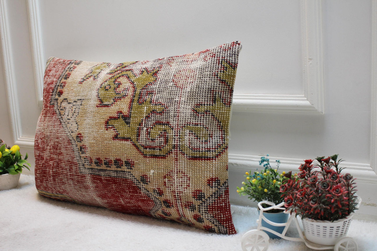 Handmade Turkish Rug Lumbar Pillow Cover: Faded Anatolian Kilim, 16x24 inch