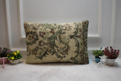 Floral Kilim Lumbar Pillow Cover: Handmade Organic Wool Rug (16x24 in)