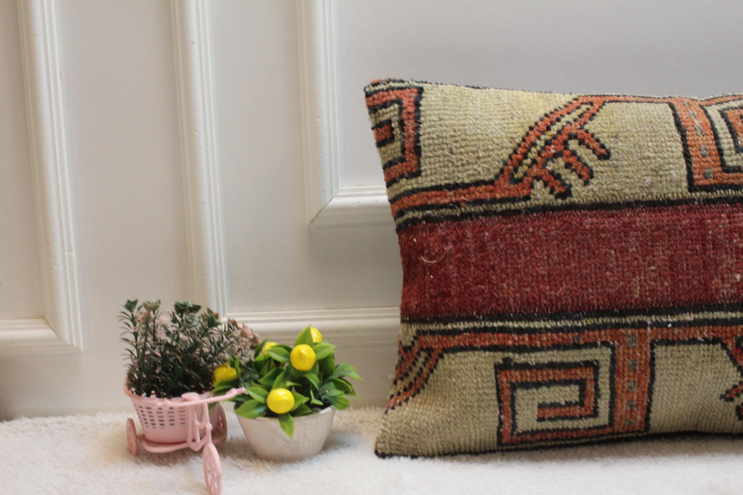 Handmade Kilim Pillow Cover: Upcycled Woven Rug, Geometric Design (16x24in)